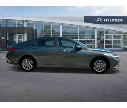 2024 Hyundai Elantra SEL is a Grey 2024 Hyundai Elantra Sedan in Springfield PA