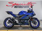 2023 Yamaha YZF-R3 ABS