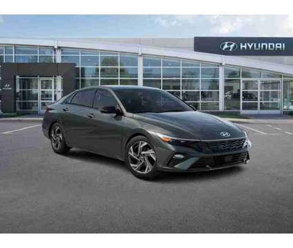 2025 Hyundai Elantra SEL Sport is a Grey 2025 Hyundai Elantra Sedan in Springfield PA