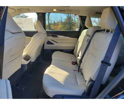 2025 Infiniti QX60 LUXE AWD is a Black 2025 Infiniti QX60 Luxe SUV in Flemington NJ