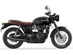 2023 Triumph Bonneville T120 Black