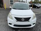 2014 Nissan Versa 1.6 SV Sedan SEDAN 4-DR