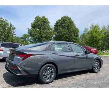 2024 Hyundai Elantra SEL is a Grey 2024 Hyundai Elantra Sedan in Palatine IL