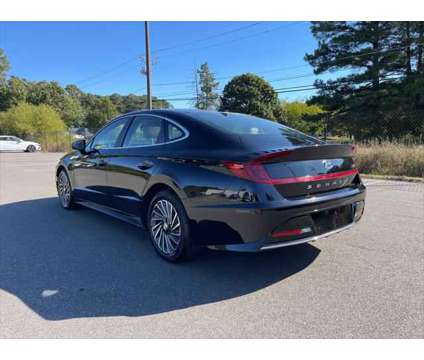 2023 Hyundai Sonata Hybrid Limited is a Black 2023 Hyundai Sonata Hybrid Limited Hybrid in Salisbury MD