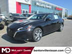 2025 Nissan Altima Black, new