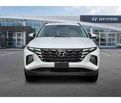 2024 Hyundai Tucson SEL is a White 2024 Hyundai Tucson SUV in Avon IN