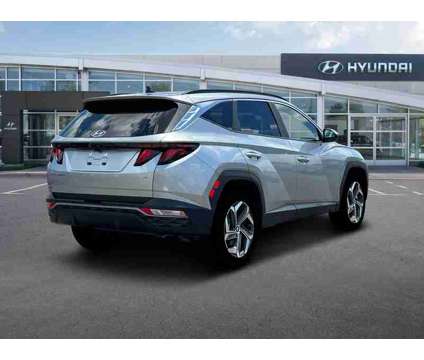 2024 Hyundai Tucson SEL is a Silver 2024 Hyundai Tucson SUV in Emmaus PA