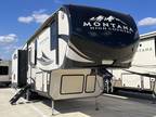 2016 Keystone Montana High Country 305RL