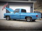 1975 Chevrolet C10 Custom Shortbed Pickup