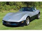 Chevrolet Corvette T-Top Coupe