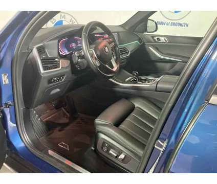 2022 BMW X5 xDrive40i is a Blue 2022 BMW X5 3.0si SUV in Brooklyn NY