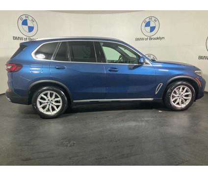 2022 BMW X5 xDrive40i is a Blue 2022 BMW X5 3.0si SUV in Brooklyn NY