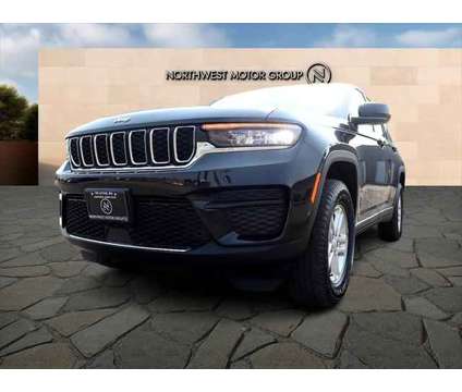 2023 Jeep Grand Cherokee Laredo 4x4 is a Black 2023 Jeep grand cherokee Laredo SUV in Pasco WA