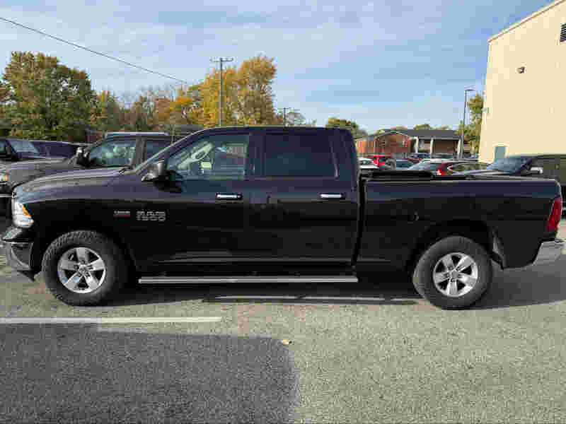 2017UsedRamUsed1500Used4x4 Crew Cab 64 Box