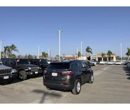 2020 Jeep Compass Latitude is a Grey 2020 Jeep Compass Latitude SUV in Hemet CA