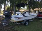 17 foot Boston Whaler Newport