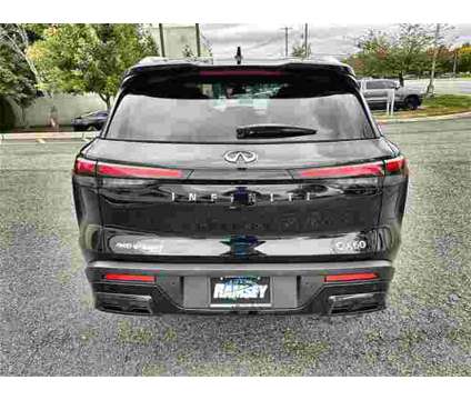 2025 Infiniti QX60 LUXE AWD is a Black 2025 Infiniti QX60 Luxe SUV in Ramsey NJ