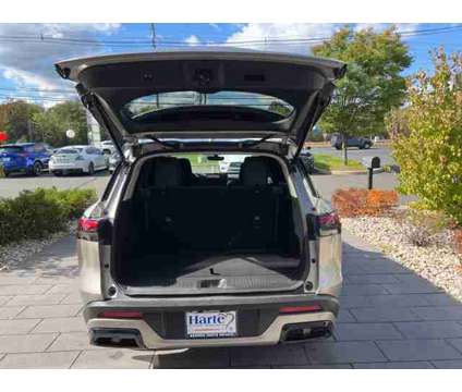 2024 Infiniti QX60 LUXE AWD is a Silver 2024 Infiniti QX60 Luxe SUV in Wallingford CT