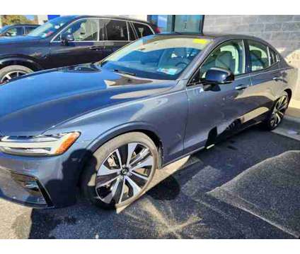 2022 Volvo S60 B5 Momentum is a Blue 2022 Volvo S60 2.4 Trim Sedan in Silver Spring MD