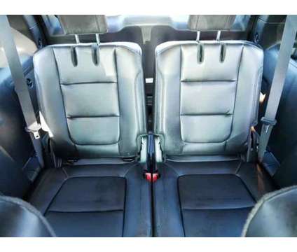 2017 Ford Explorer XLT is a 2017 Ford Explorer XLT Car for Sale in Burnsville MN