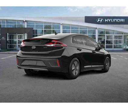 2022 Hyundai Ioniq Hybrid SE is a Black 2022 Hyundai IONIQ Hybrid Hybrid in Bloomfield NJ