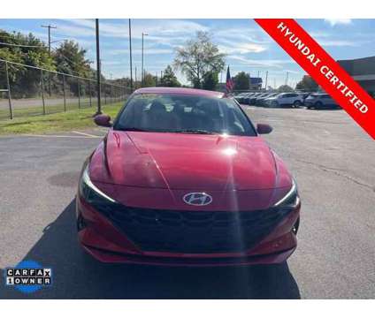 2022 Hyundai Elantra SEL is a Red 2022 Hyundai Elantra SE Sedan in New Haven CT