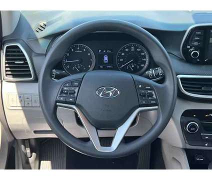 2020 Hyundai Tucson SEL is a White 2020 Hyundai Tucson SUV in Hempstead NY