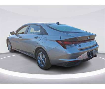 2021 Hyundai Elantra SE is a Silver 2021 Hyundai Elantra SE Sedan in Bloomfield NJ