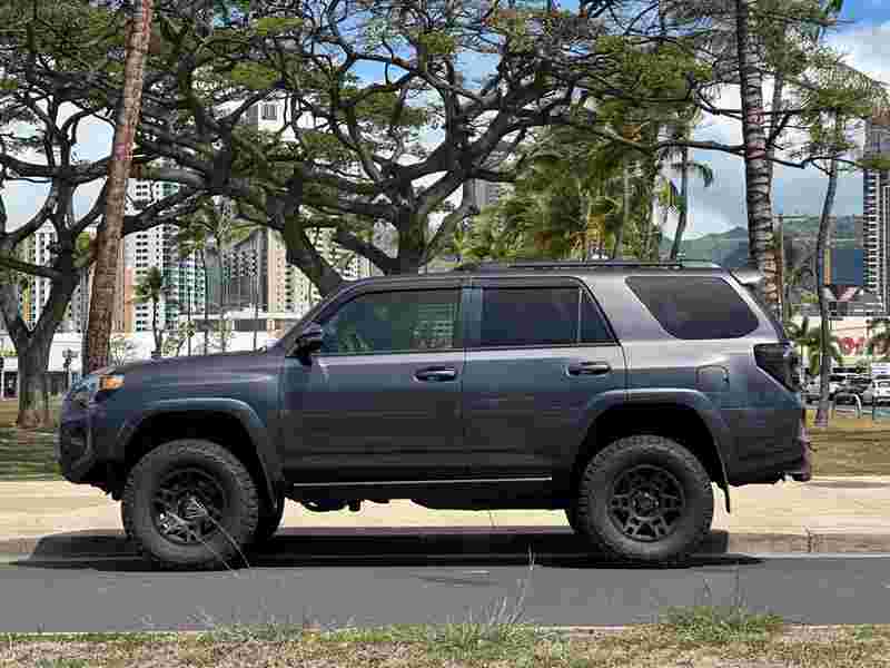 2017 Toyota 4Runner SR5 Premium