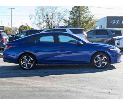 2023 Hyundai Elantra SEL is a Blue 2023 Hyundai Elantra Sedan in Tinley Park IL