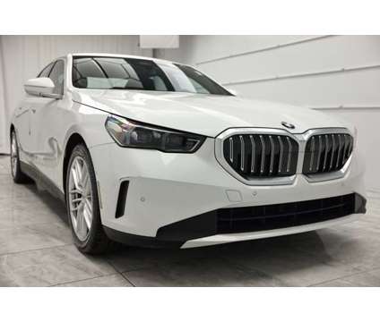 2024 BMW 5 Series 530i xDrive is a White 2024 BMW 5-Series Sedan in Rahway NJ