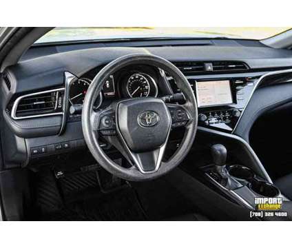 2018 Toyota Camry LE Sedan 4D is a Silver 2018 Toyota Camry LE Sedan in Mokena IL