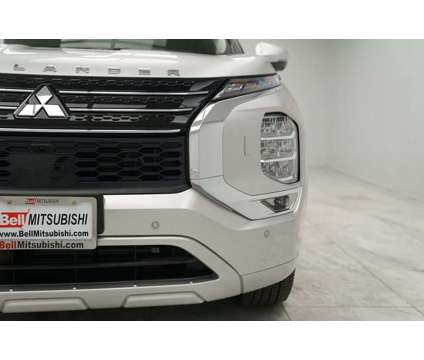 2024 Mitsubishi Outlander SEL is a White 2024 Mitsubishi Outlander SEL SUV in Rahway NJ