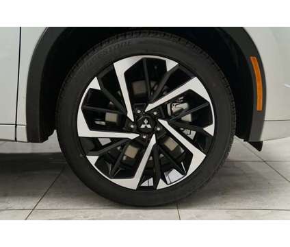 2024 Mitsubishi Outlander SEL is a White 2024 Mitsubishi Outlander SEL SUV in Rahway NJ