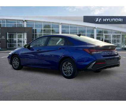 2024 Hyundai Elantra SEL is a Blue 2024 Hyundai Elantra Sedan in Philadelphia PA