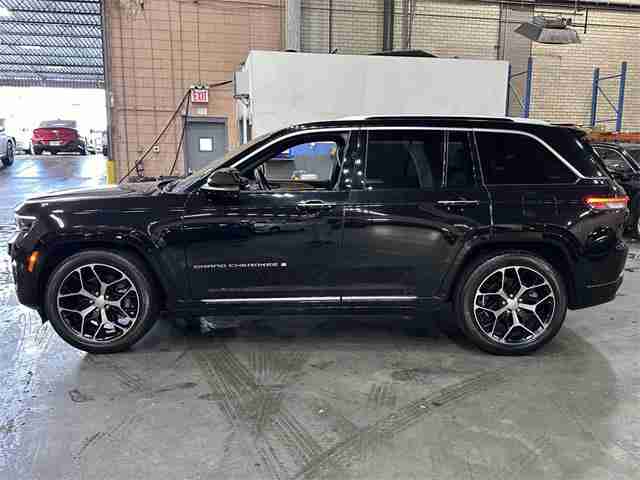 2022 Jeep Grand Cherokee Summit Reserve 4x4