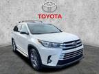 2019 Toyota Highlander Limited Platinum