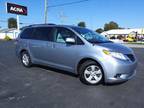 2013 Toyota Sienna LE AAS