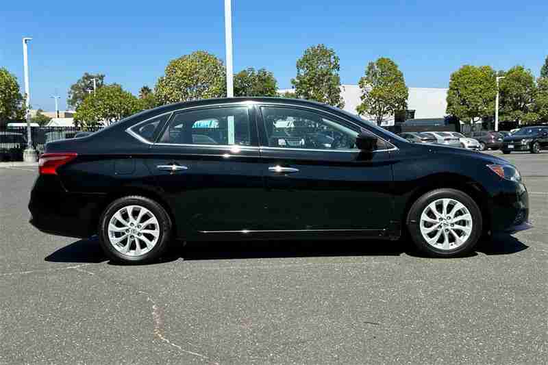 2018 Nissan Sentra SV