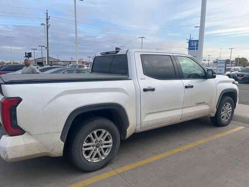 2023 Toyota Tundra SR5