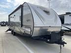 2017 Coachmen Freedom Express Maple Leaf Edition 279rlds