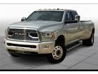 2017 Ram 3500 Limited 4x4 Crew Cab 8 Box