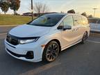 new 2025 Honda Odyssey Elite 4D Passenger Van