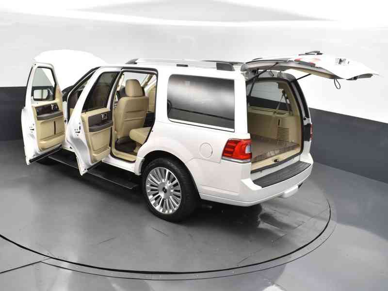 2017 Lincoln Navigator Reserve