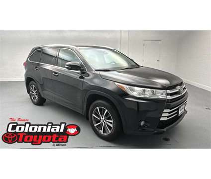 2018 Toyota Highlander XLE is a Black 2018 Toyota Highlander XLE SUV in Milford CT