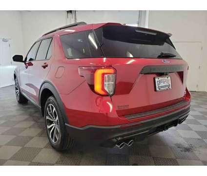 2022 Ford Explorer ST is a Red 2022 Ford Explorer SUV in Manahawkin NJ