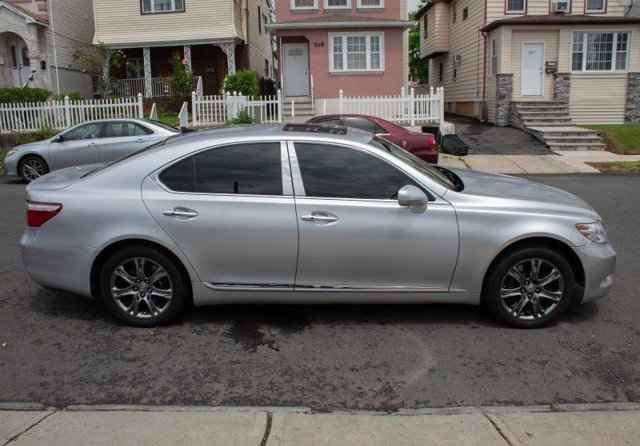 2012 Lexus LS 460 Luxury Sedan AWD