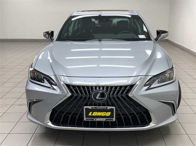 2024 Lexus ES 300h