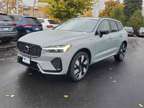 2025 Volvo XC60 Plug-In Hybrid T8 Plus