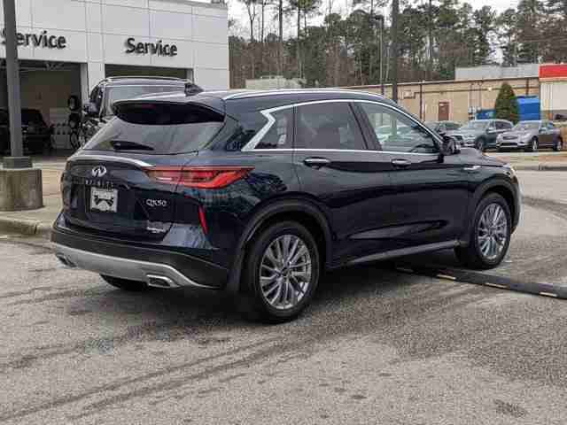 2024 Infiniti QX50 LUXE